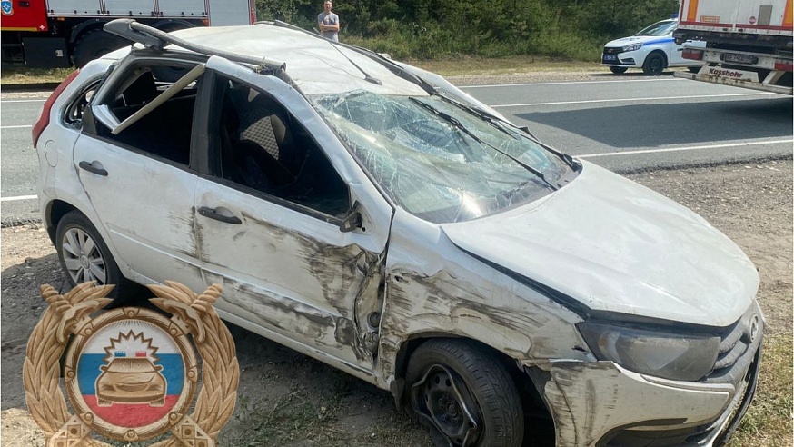 В Хвалынском районе в аварии пострадали два подростка