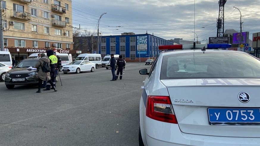 Саратовских таксистов штрафуют за отсутствие лицензии