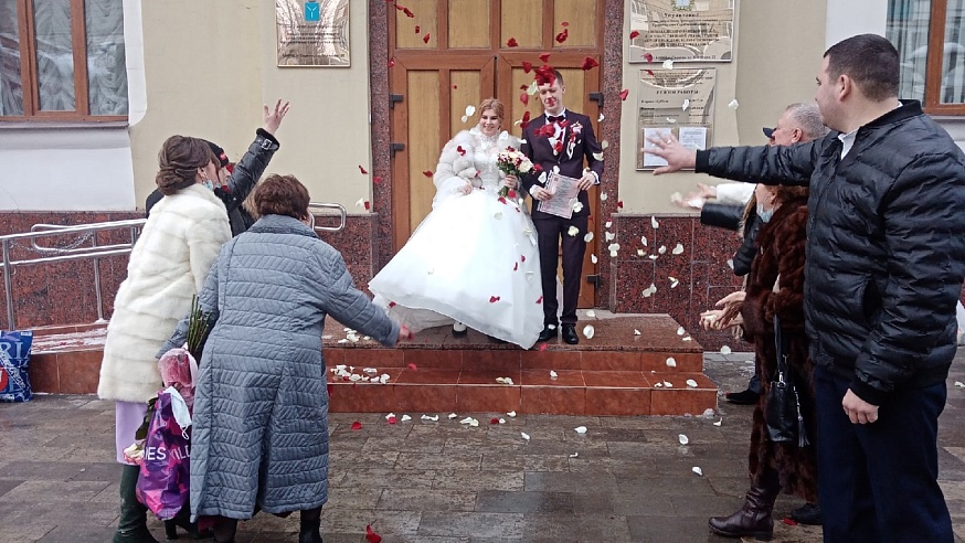 Новость о необычной свадьбе в Энгельсе стала в 2022 году самой популярной
