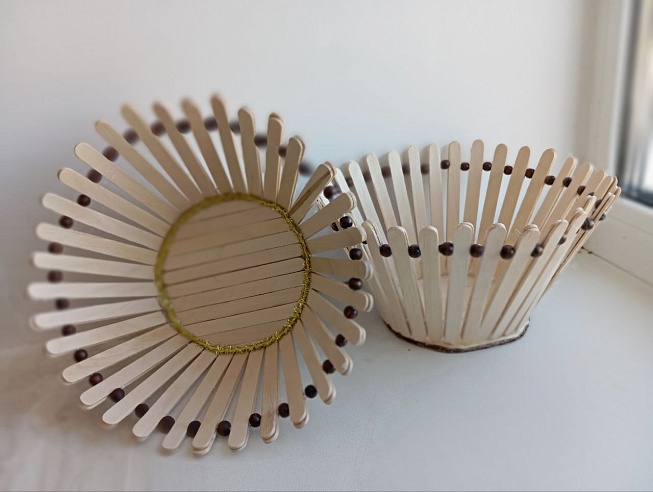 Саратовские пенсионеры научились новой технике декорирования