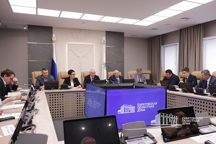 Депутат Грибов просит силовиков проверить законность приватизации соцобъектов в Саратове