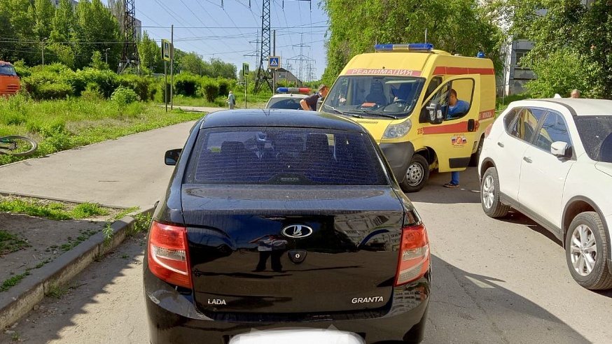 В Ленинском районе "Гранта" сбила несовершеннолетнего велосипедиста