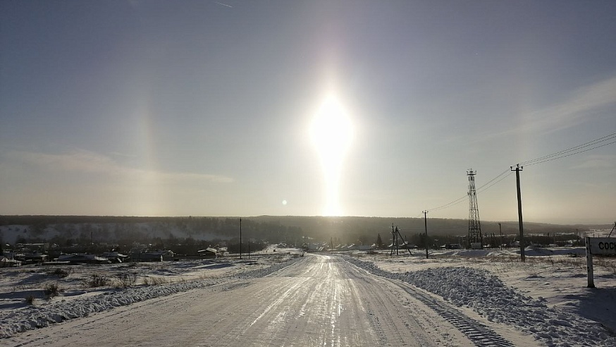 Жители нескольких районов Саратовской области увидели солнечное гало