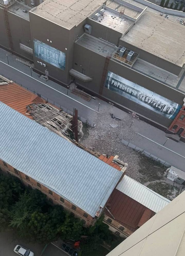 Прокуратура выясняет причины обрушения объекта культурного наследия на Шелковичной