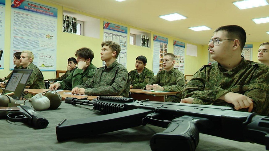 В Саратове открыли первую смену учебных сборов в военно-тактическом городке