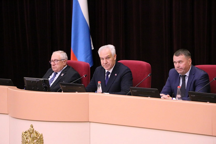 Бывший кинотеатр под Саратовом предложили отдать под дом молодежи