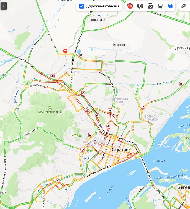 Первый снег стал причиной 10-балльных пробок в Саратове 