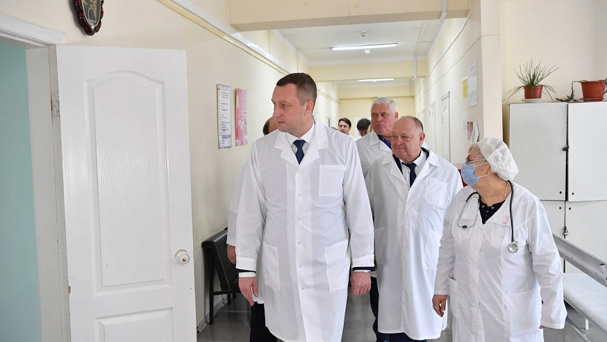 Бусаргин о больницах в районах: Не хватает узких специалистов