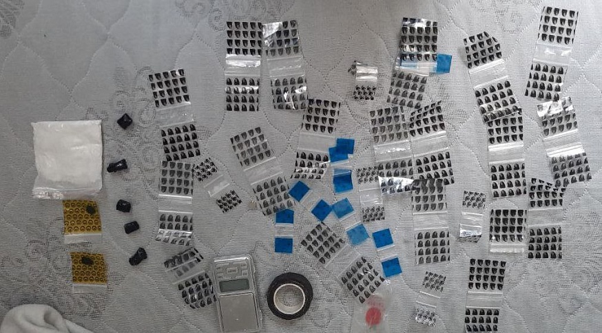 У молодого саратовца дома нашли 47 граммов наркотиков