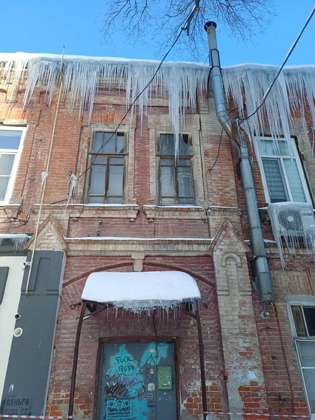 Инспекторы комитета по ЖКХ проверили в Саратове проверили почти 2 тысячи дворов