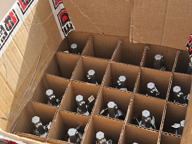 Саратовских студентов учат бросать гранаты