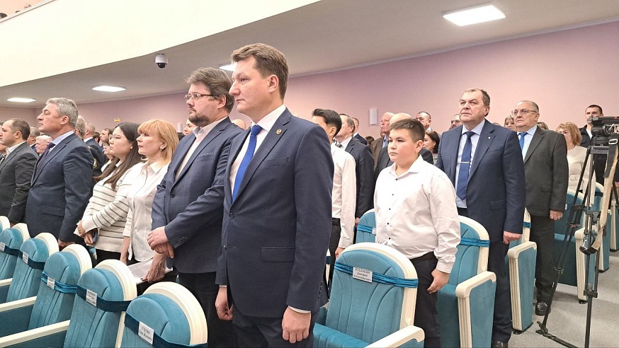 Медиахолдинг "Саратов 24" получил штандарт губернатора