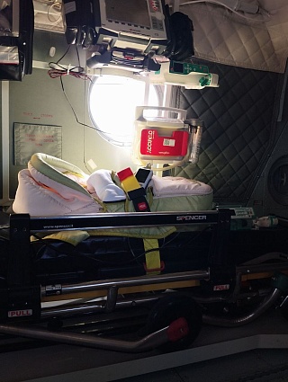 Из Саратова в Пензу на борту вертолета доставили семидневного малыша